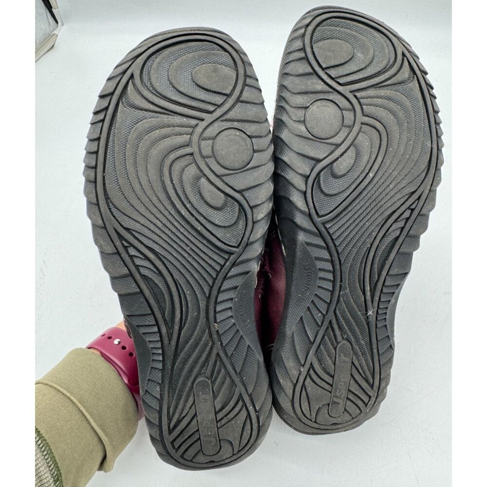 Jsport Womens Blair Slip-On Comfort Shoes Size 8M Maroon Cozy Memory Foam Winter - Picture 13 of 13